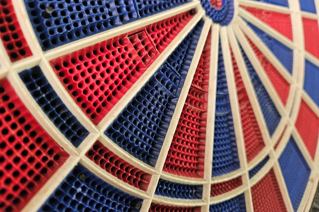 Dartscheibe im Clubraum der Sater Schänke