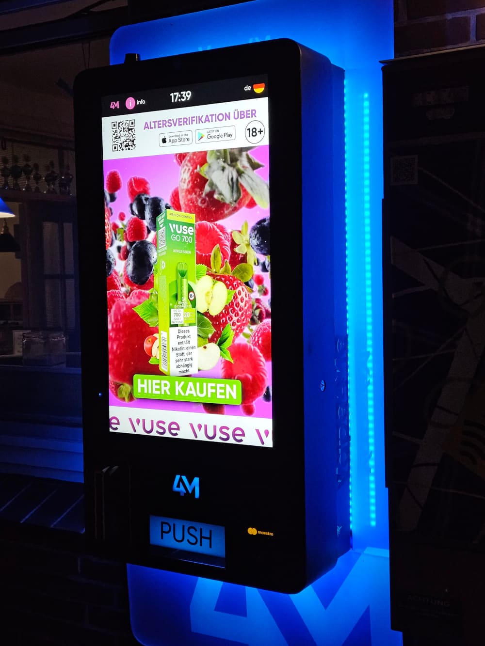 Neuer Vape4You Automat vor der Sater Schänke im Saterland